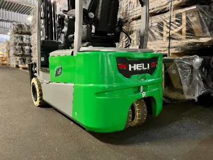 HELI CPD18SQ-GE2LI-M50 Električni čeoni viličar 1800kg 5m LFP baterija 80V 202Ah 003