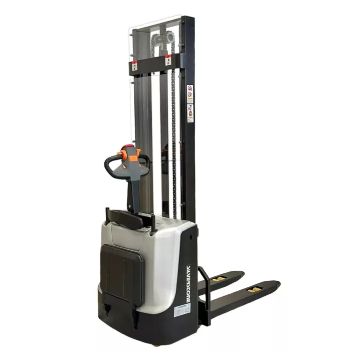 Silverstone ES1536P – Električni visokopodizni viličar s visokim dizanjem, 3600mm, 1500kg, stajaća platforma